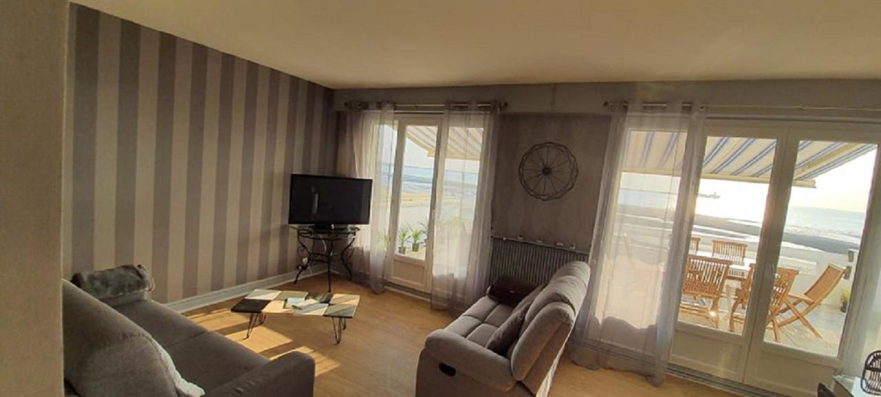 Superbe appartement avec terasse face à la mer Boulogne-sur-Mer Esterno foto